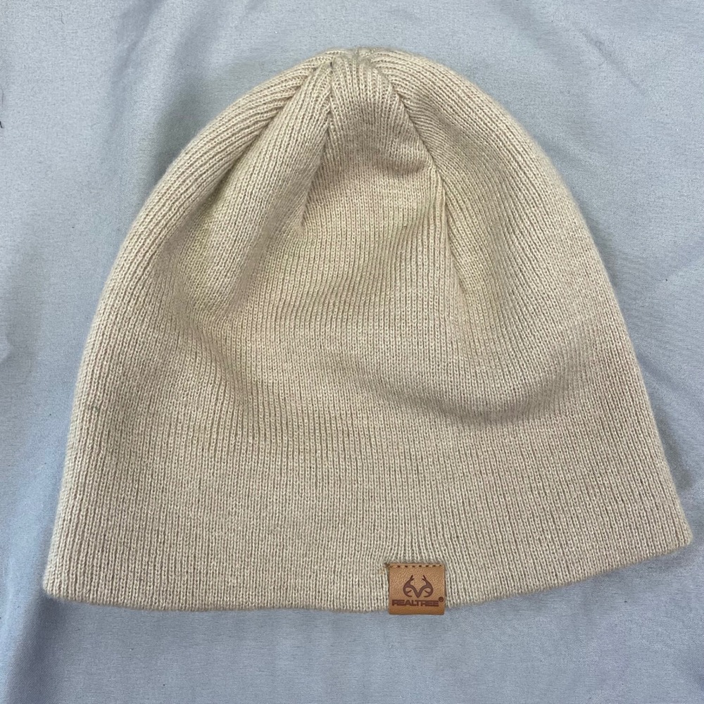 Realtree Mens Tan Khaki Knit Beanie Hat RTH3P6361 Logo Patch One Size